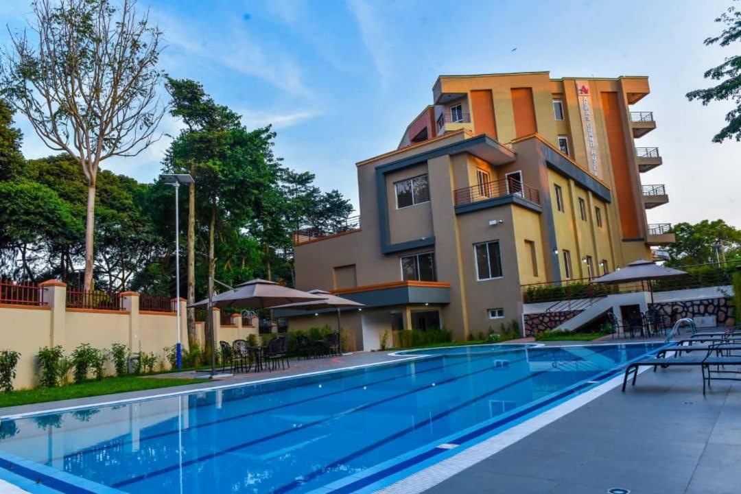 Admas Grand Hotel عنتيبي المظهر الخارجي الصورة