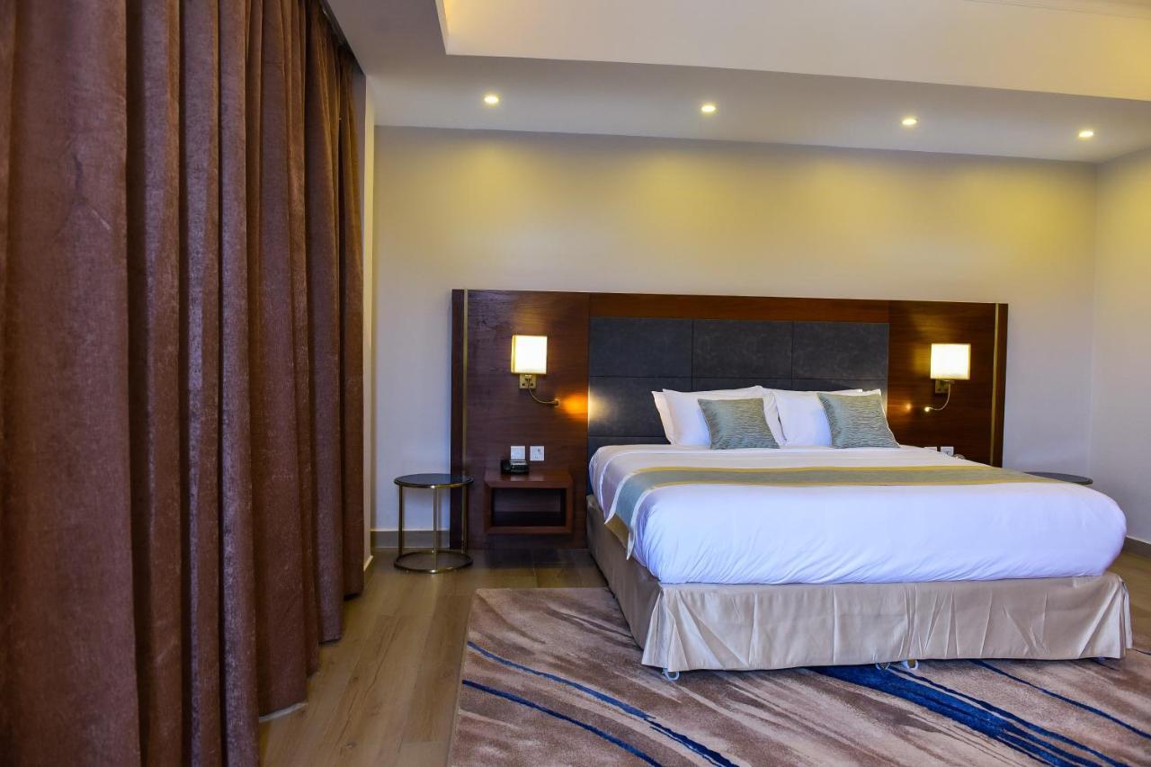 Admas Grand Hotel عنتيبي المظهر الخارجي الصورة