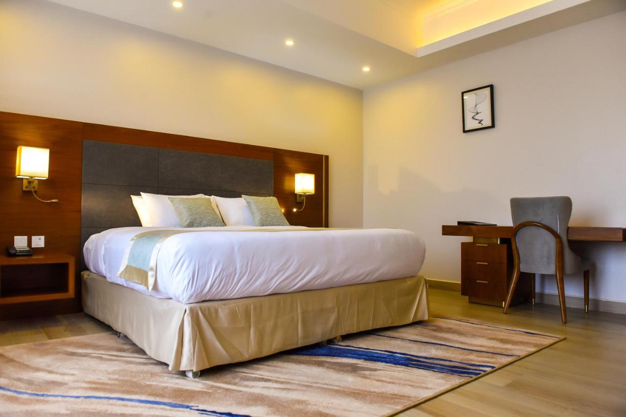 Admas Grand Hotel عنتيبي المظهر الخارجي الصورة